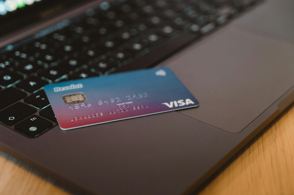Top 5 des banques en ligne pour grands voyageurs