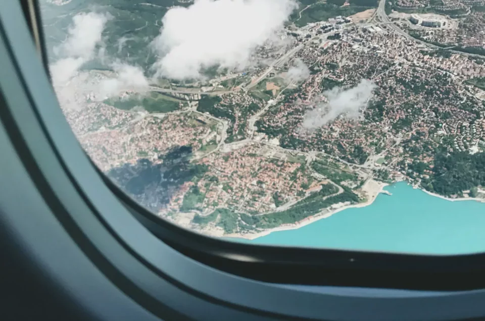 5 astuces pour voyager plus confortablement dans l&rsquo;avion